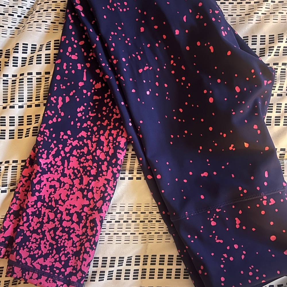 Navy Pink Splash Light n Tight Hi-Rise 7/8 24" Size 4
